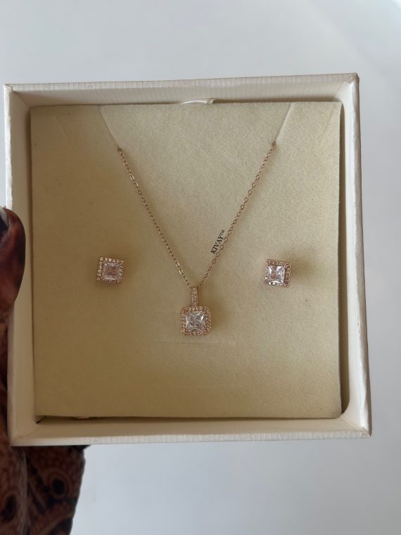 Shaya White Gift Set